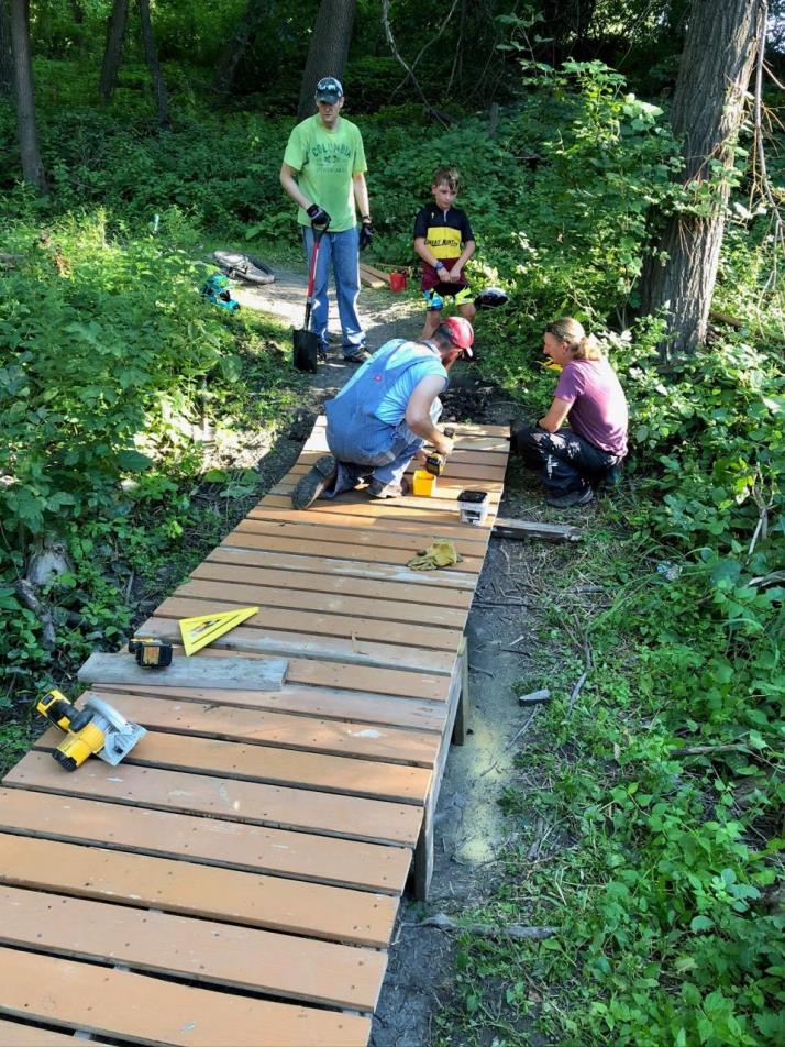 TrailBuilders1
